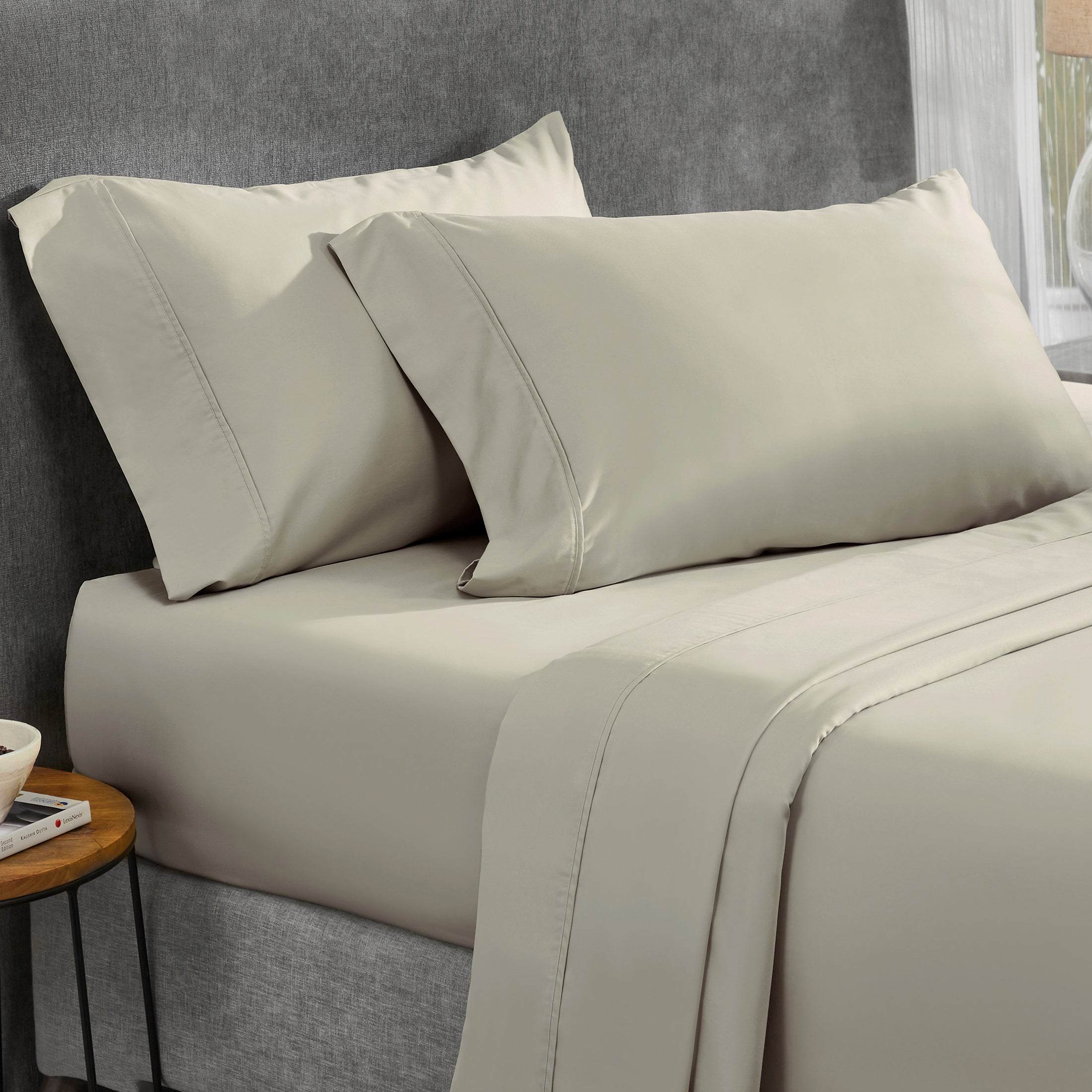 Taupe
