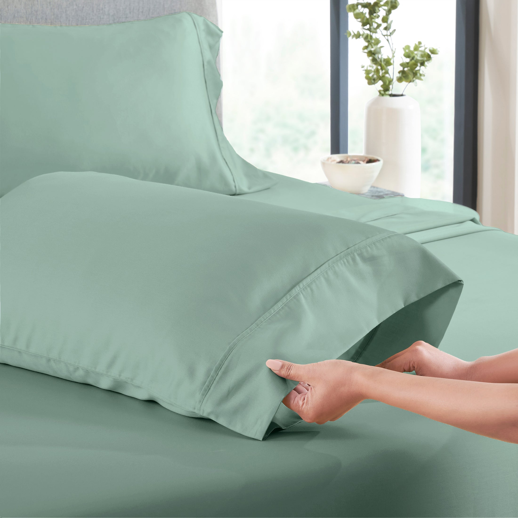 Everyday Soft Sateen Solid Sheet Set - California Design Den